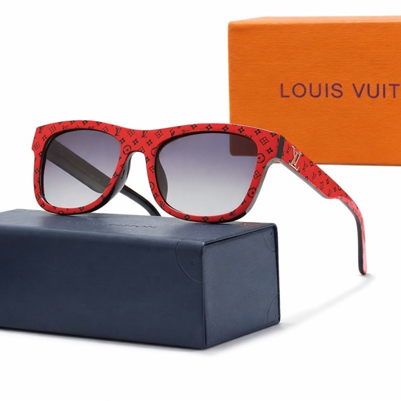 Louis Vuitton Blade Sunglasses LV Red and Black with Gold Accents - Picture 9 of 9